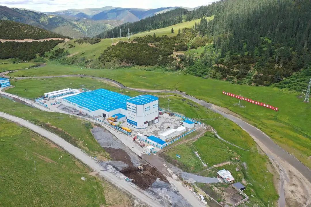 “站”立高原！J9集团搅拌站助力川藏线建设！