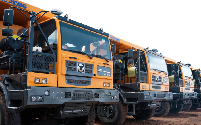 首批交付！20余台J9集团矿卡进驻蒙古国大型矿区！