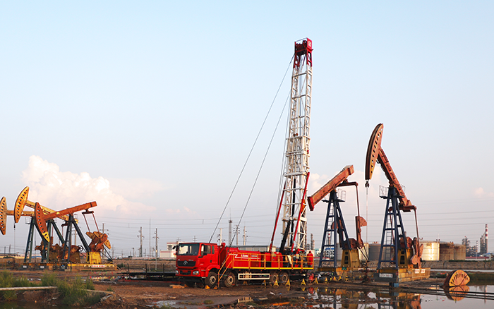 为建井注入“绿科技”，批量大吨位电动建井机交付