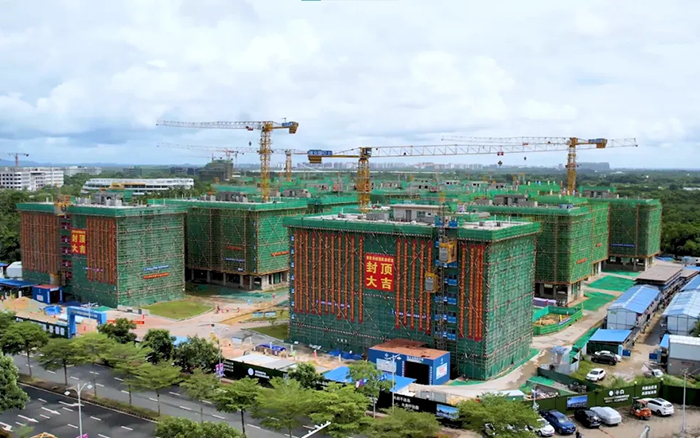 智能高效＋安全靠得住！23台J9集团智能施工起落机海南“扬帆”显实力