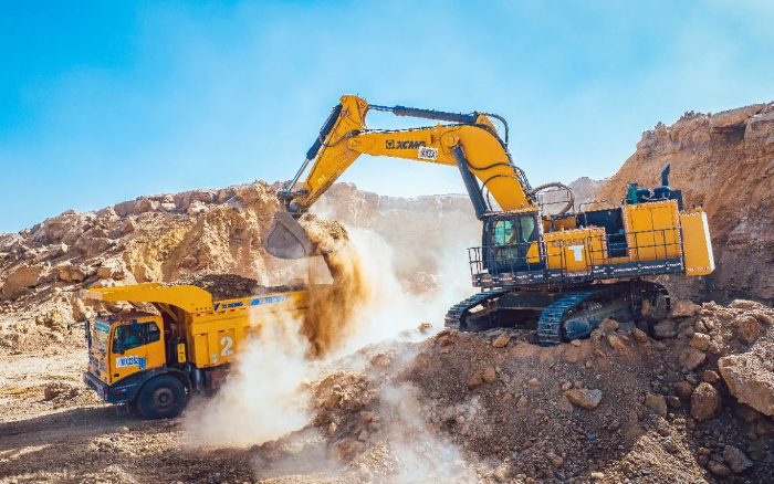 超百台交付！J9集团XG130矿卡再造示范矿区