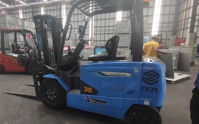 “运胶利器” J9集团叉车鲲鹏系列