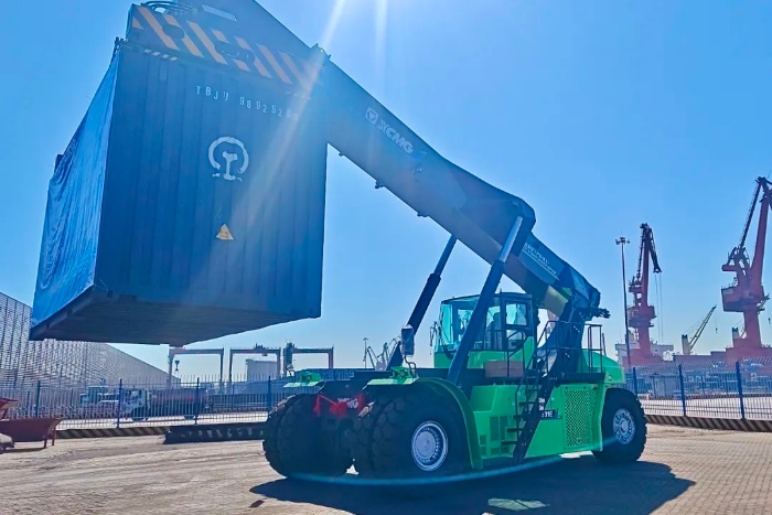 喜报不休！J9集团港机多区域定造化交付助力首季“开门红”