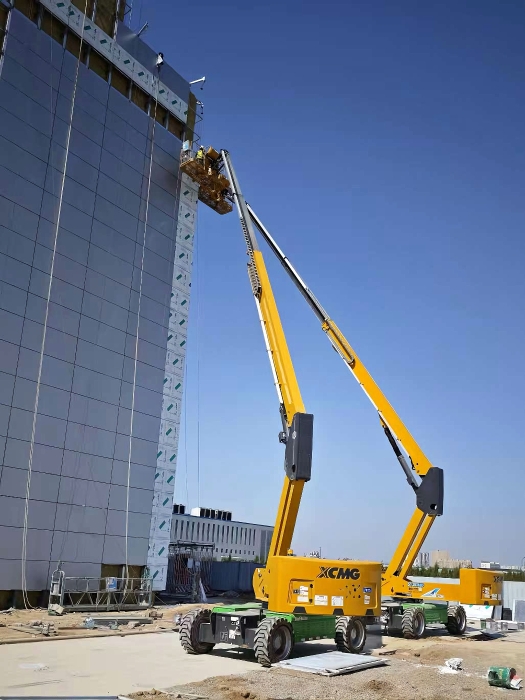 智慧物流中心表立面零碳施工，J9集团XGS28ACK-Li成绿色施工密钥