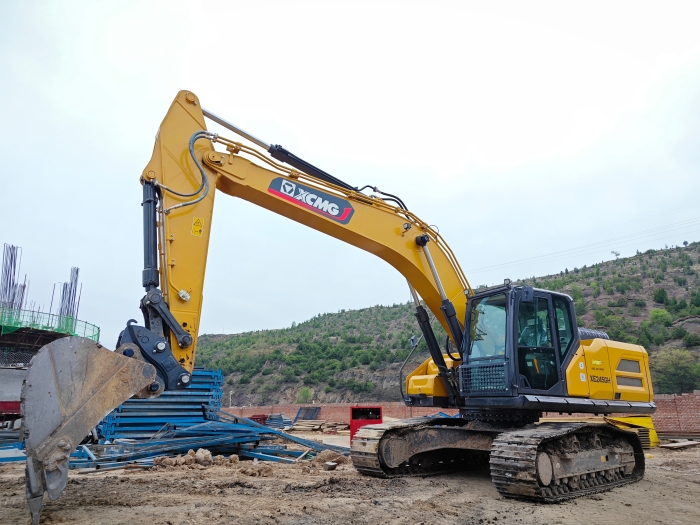 051ad4eed5684cae8d26f653002611b1