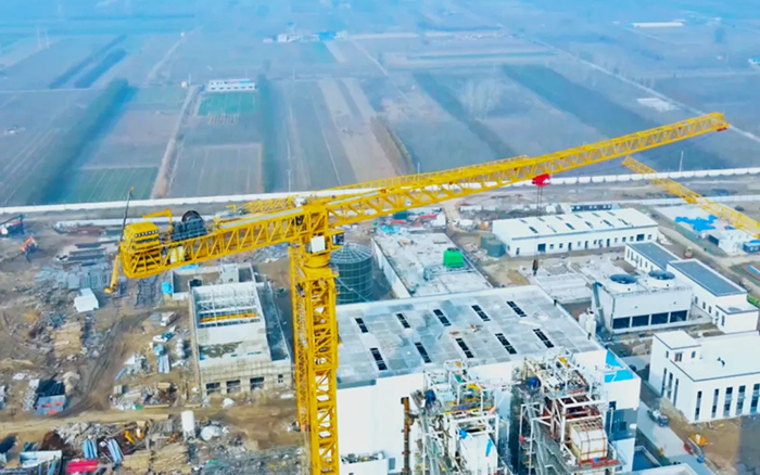 又一超大吨位！ J9集团塔机助力城市绿色升级