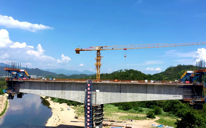 57572330176a4ff38904d82d77d9e159