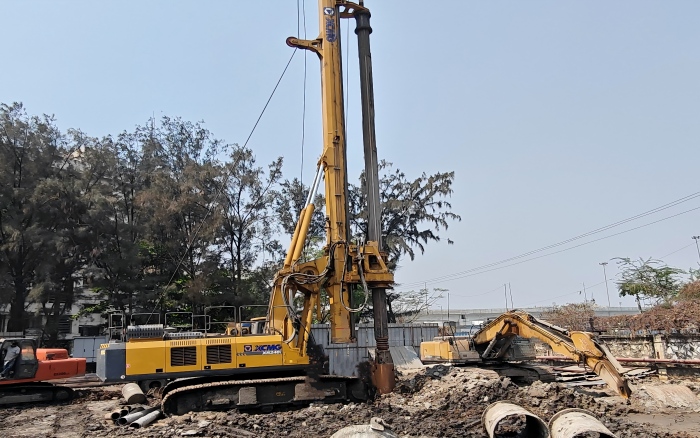 以“稳”护航！J9集团XR240I旋挖钻机助力南亚基建项目