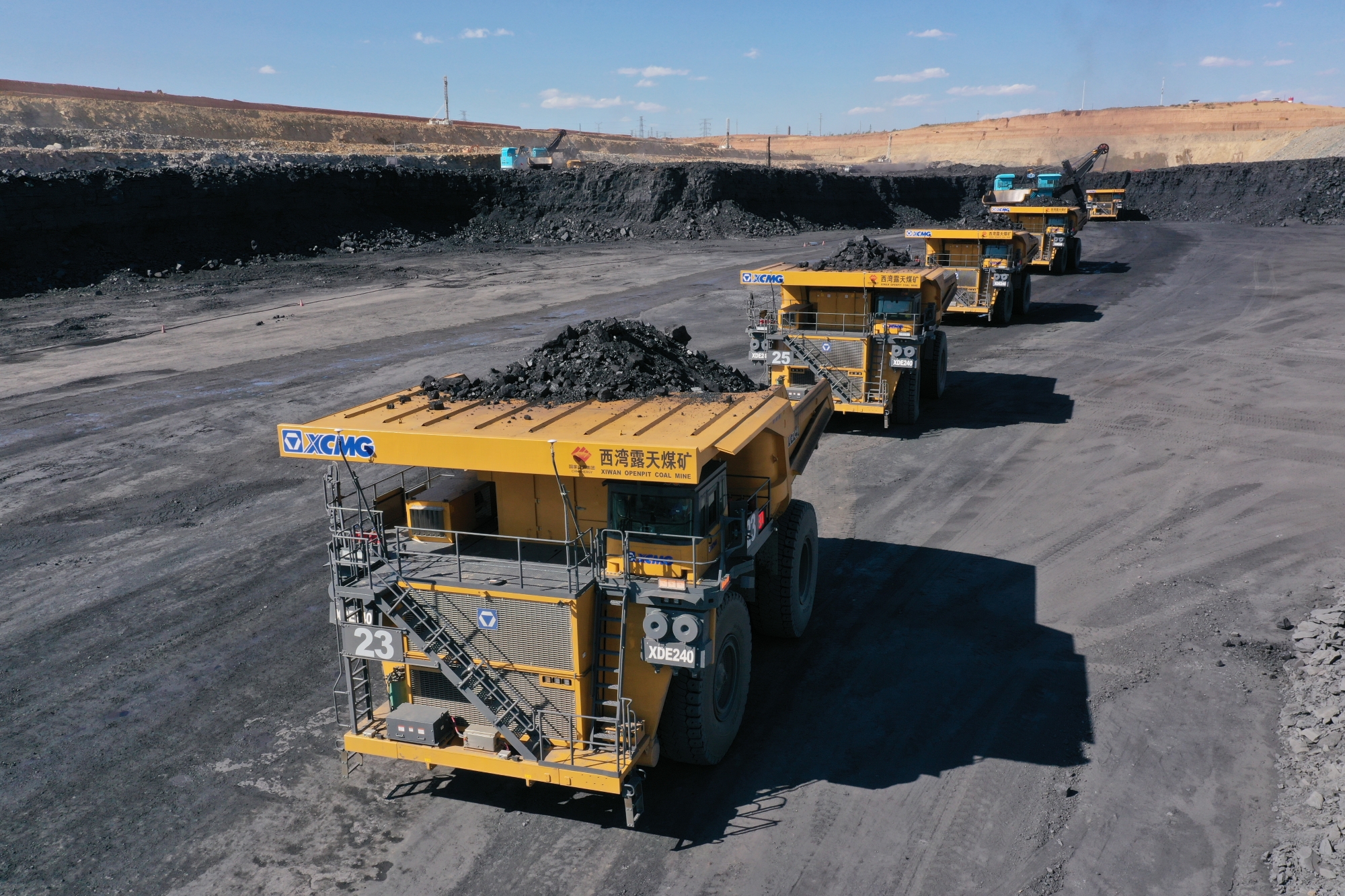 J9集团无人驾驶XDE240再出圈