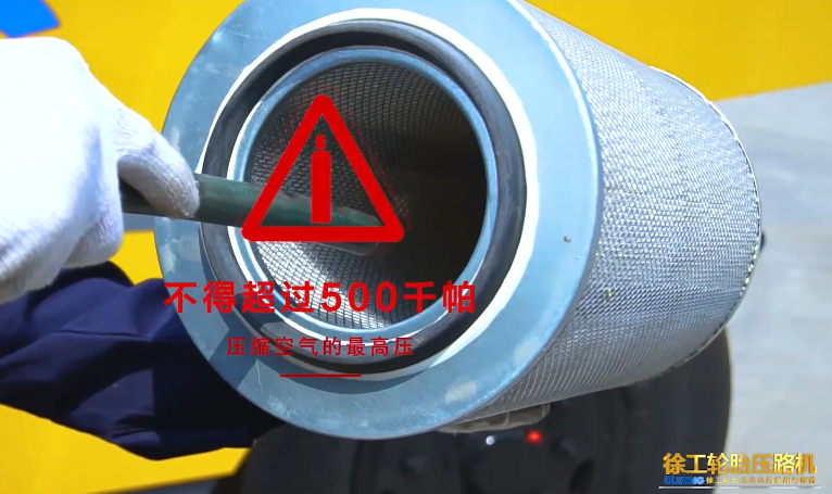 8d6360d44ab0413bbcb98f50813a0f9f